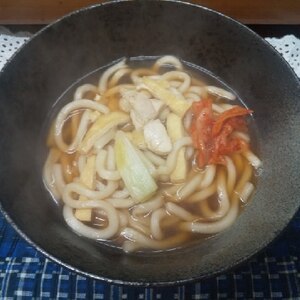 ピリ辛キムチ鶏肉うどん！